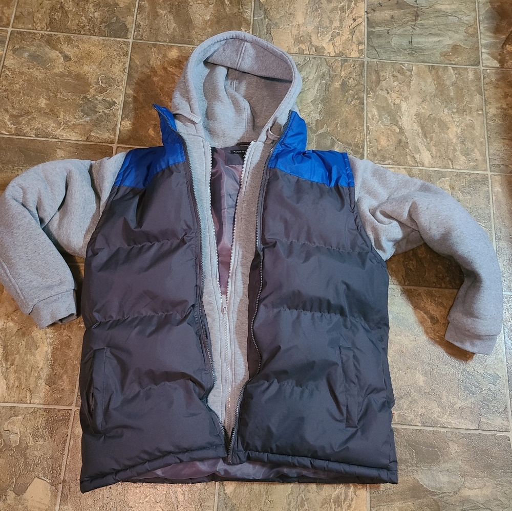 FOUR CAST HOODED PUFFER JACKET